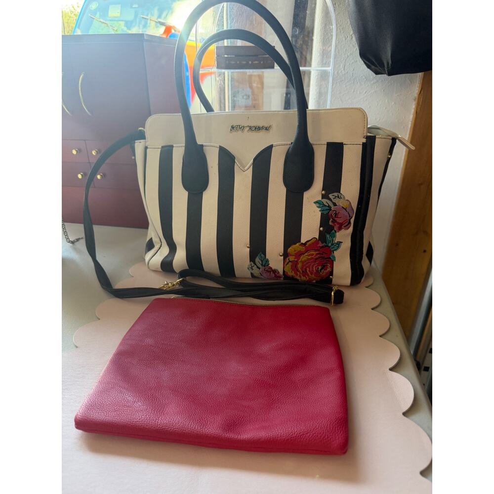 Black & White Stripped, Floral Patches, Betsey Johnson Tote Bag, Handbag & Purse - Picture 12 of 12